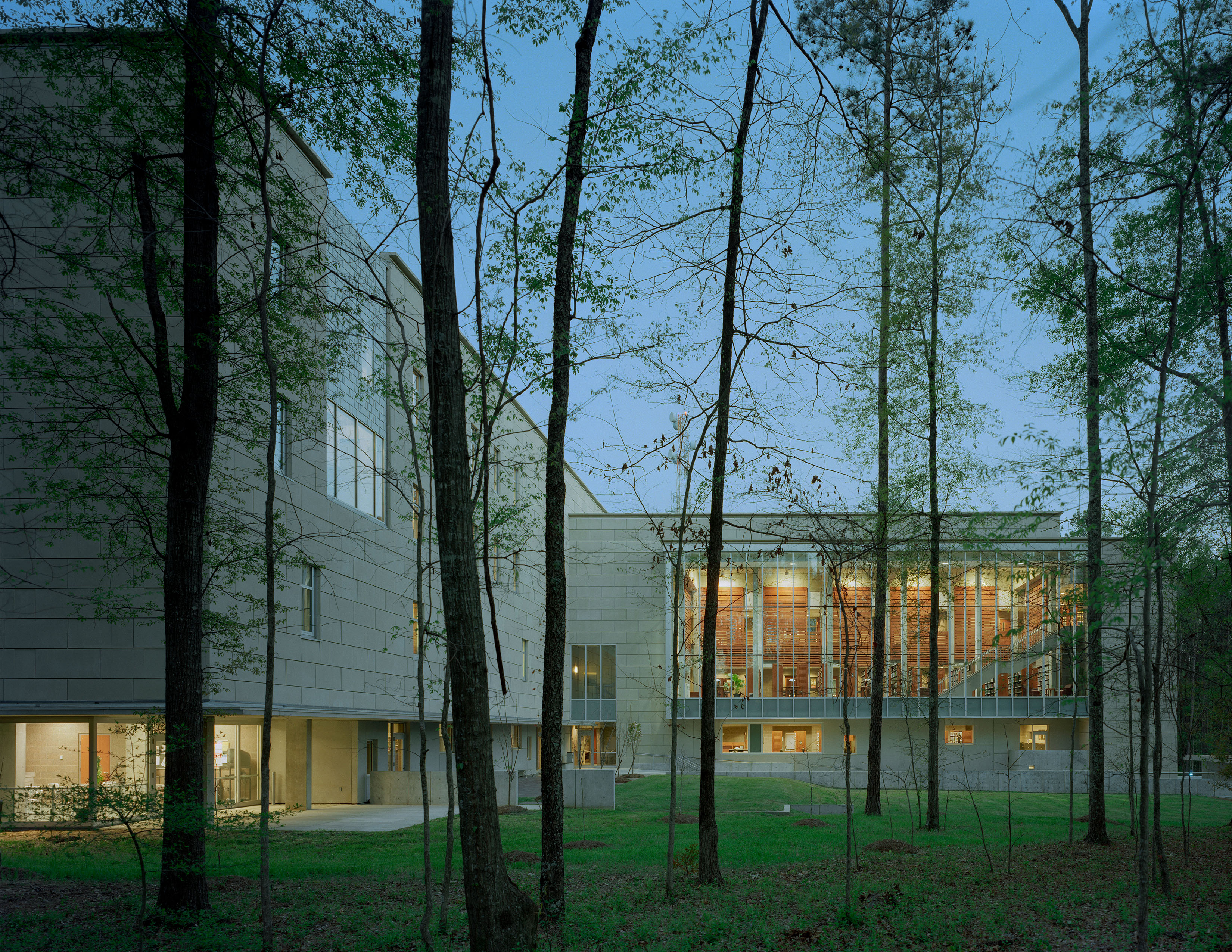 Mississippi Library Commission Headquarters at dusk