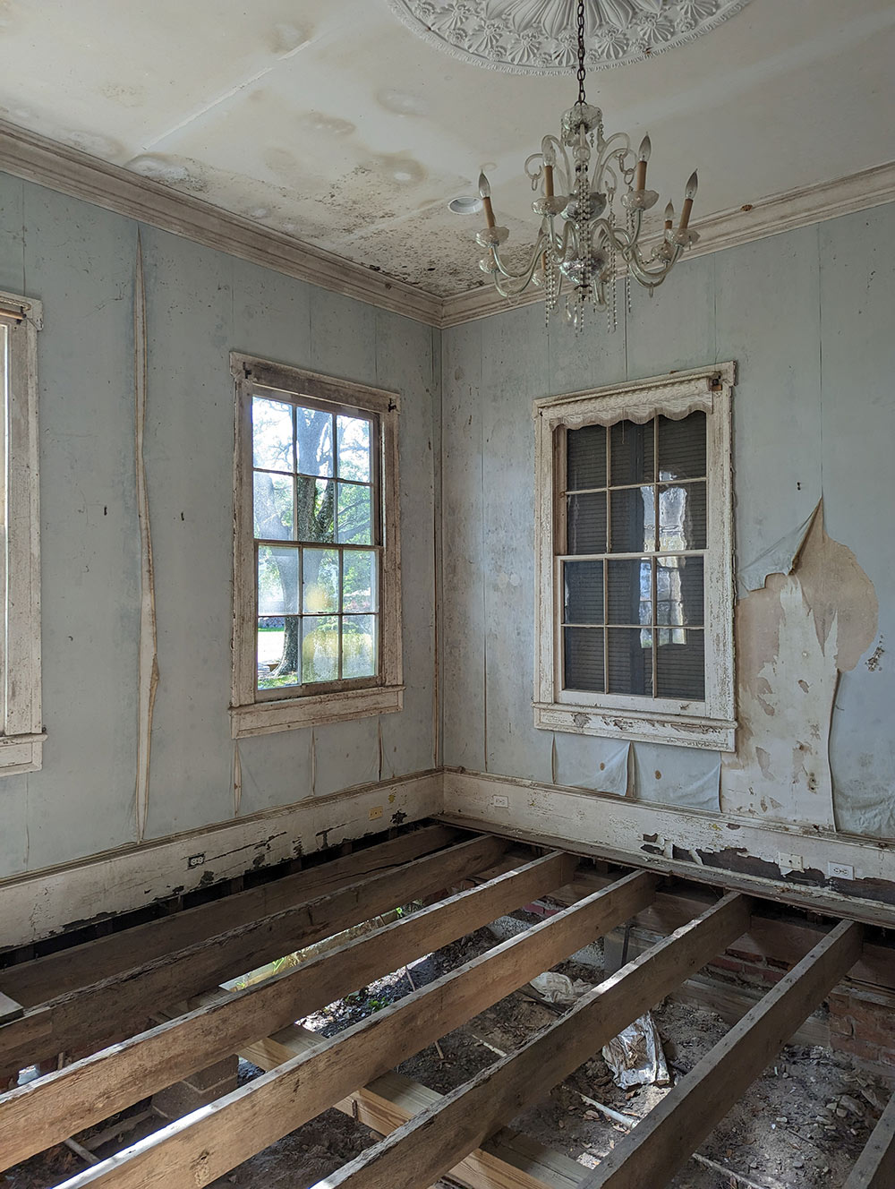 interior room in the historic Lewis House