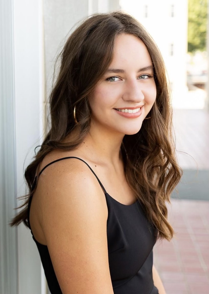 headshot of Abby Williams